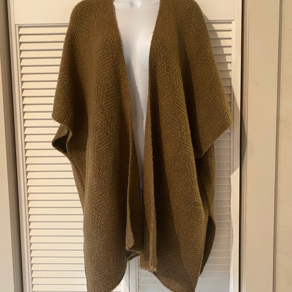 🐝 Universal thread sweater/shawl